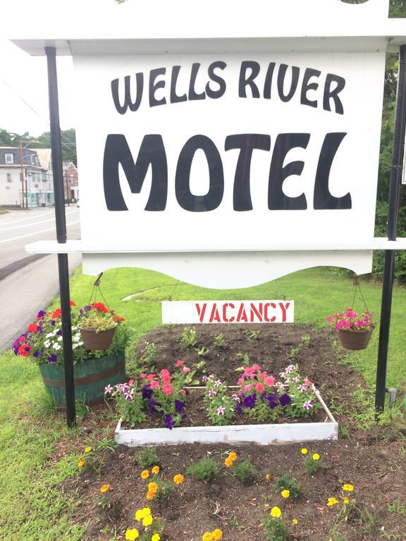 Wells River Motel Exterior foto